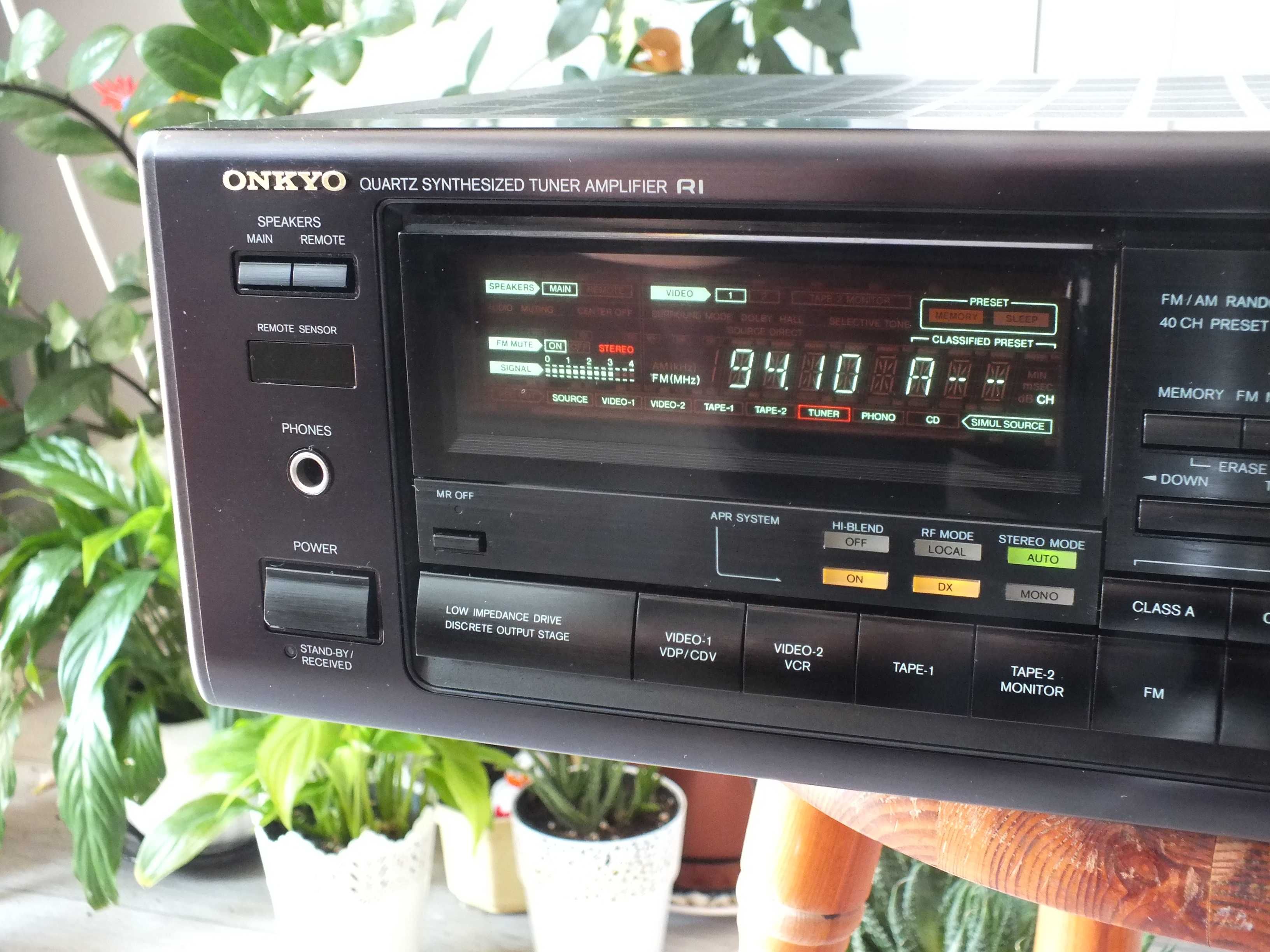 Amplituner Onkyo TX-904