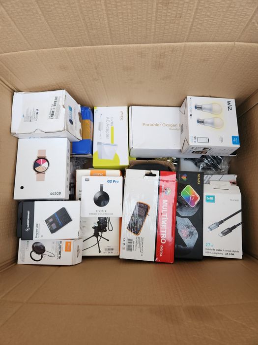 Lote de peças eletrónica