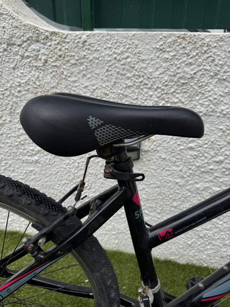 Bicicleta btt usada