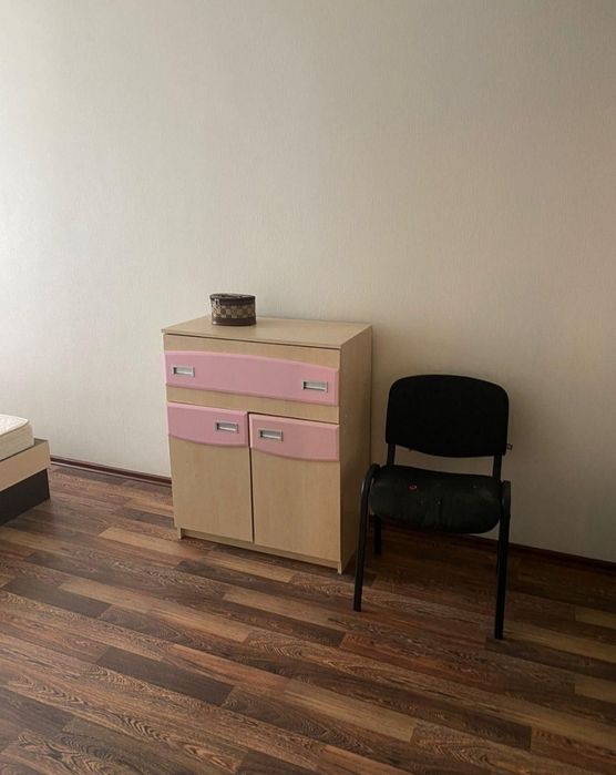 Срочно!!! Сдам 2 кв м Дворец Спорта Бульв. Юрьева 7000 + сч.