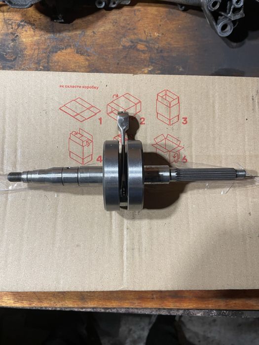 Срочно Коленвал Carenzi Racing-горизонт) джог