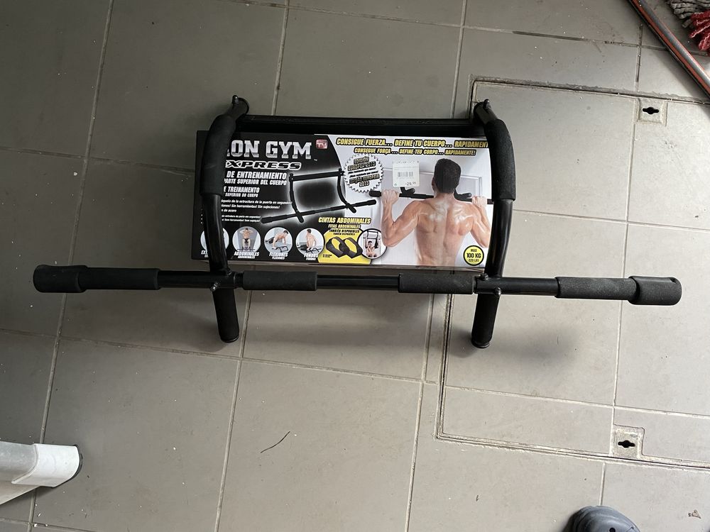 Barra de Treino / Musculação / Fitness