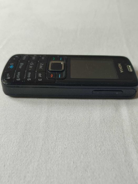 Ładna NOKIA 3110C z ładowarką stan BDB