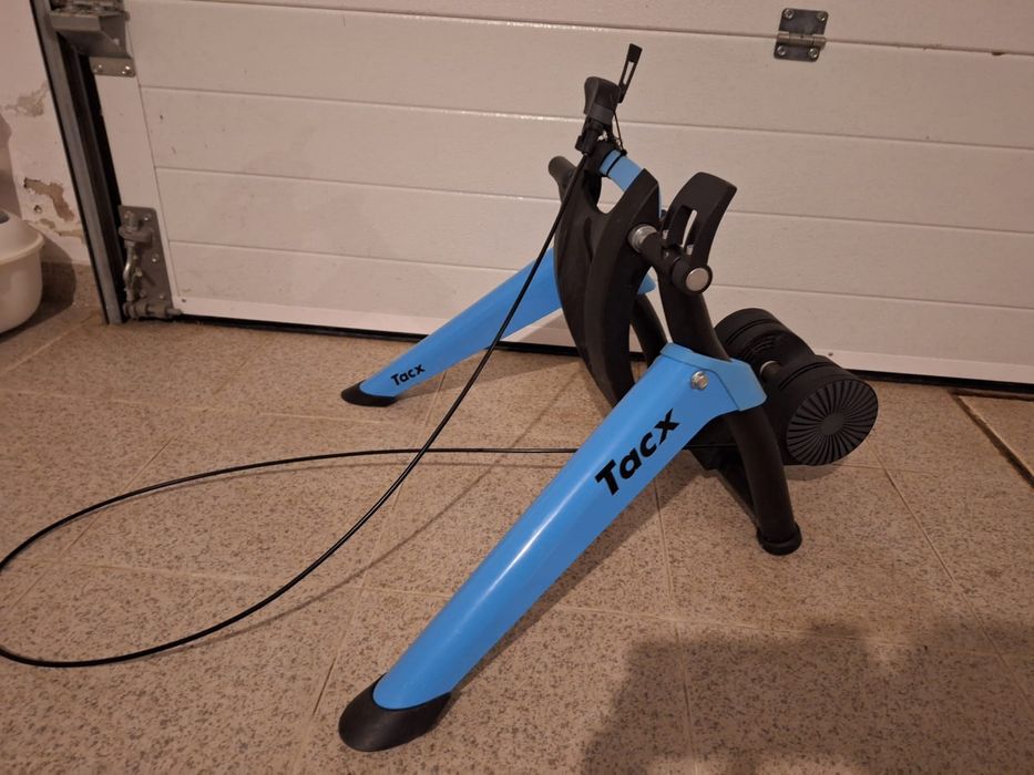 Rolo de treino Tacx Boost