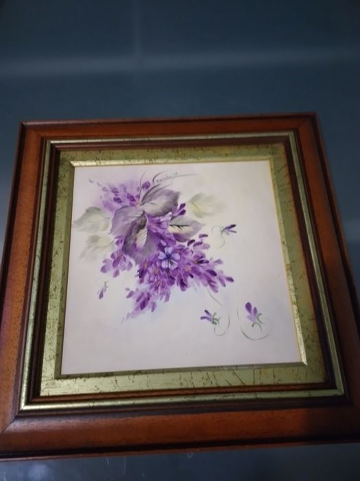 2 quadros com moldura pintados à mão