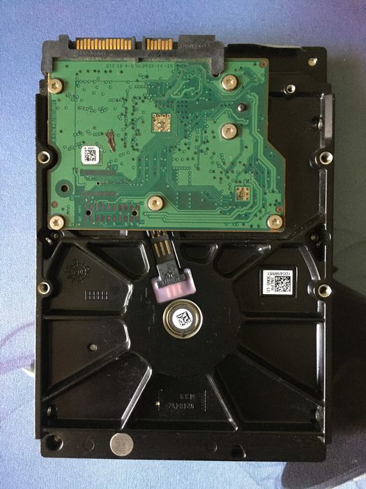 HDD (Жосткий диск) Seagate ST3250318AS 250 ГБ