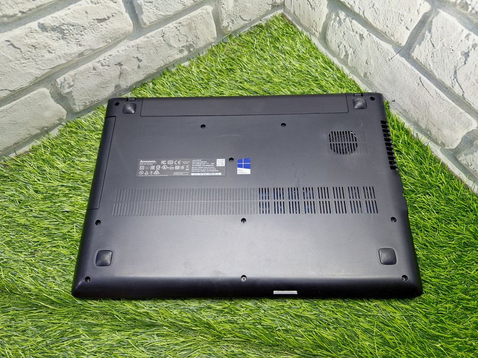 Магазин:Lenovo B50-50/Core i5-5200u/4gb/128SSD/Intel HD 5500/Ігровий.