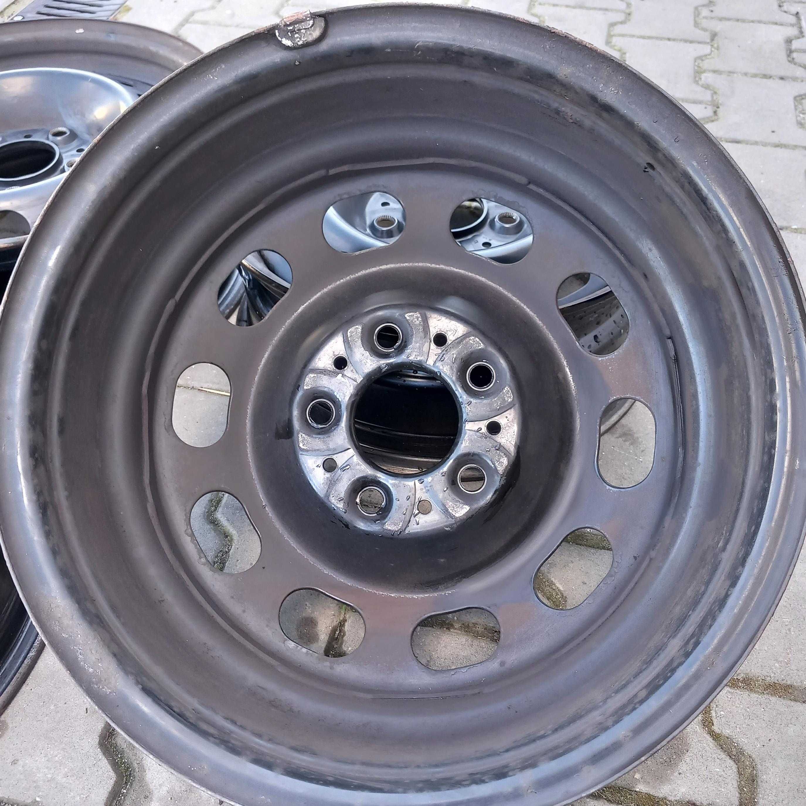 Felga Stalowa 6,5jx16 ET33 5x120 (A6326)