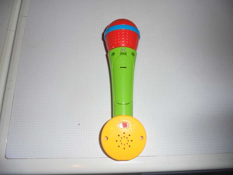 vários brinquedos para criança