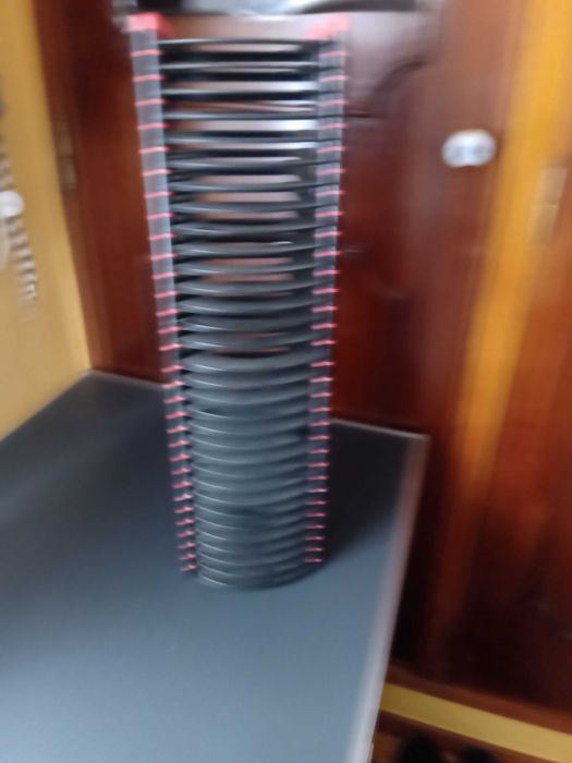 Porta CDs em bom estado