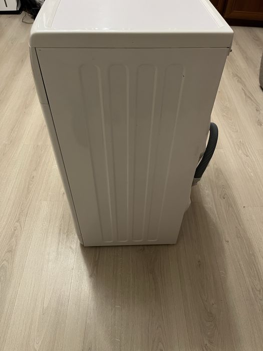 Пралка Whirlpool aws61212 на запчастини