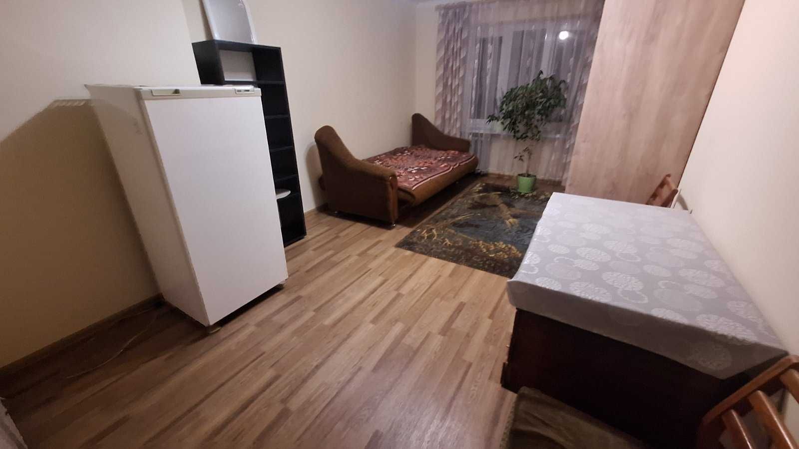 в. Угорська Оренда кімнати  з євроремонтом