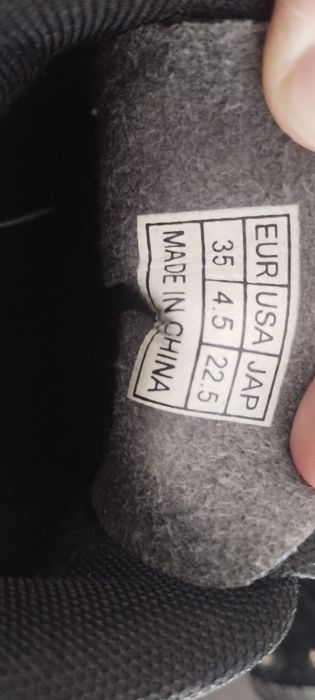 Sapatilhas de pista com bicos