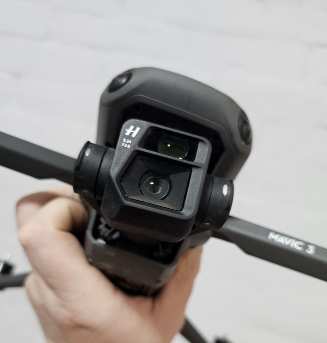 DJI Mavic 3 Standart (полностью рабочий, без нареканий)