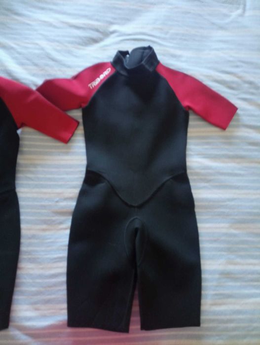 Fatos de surf Olaian e Tribord