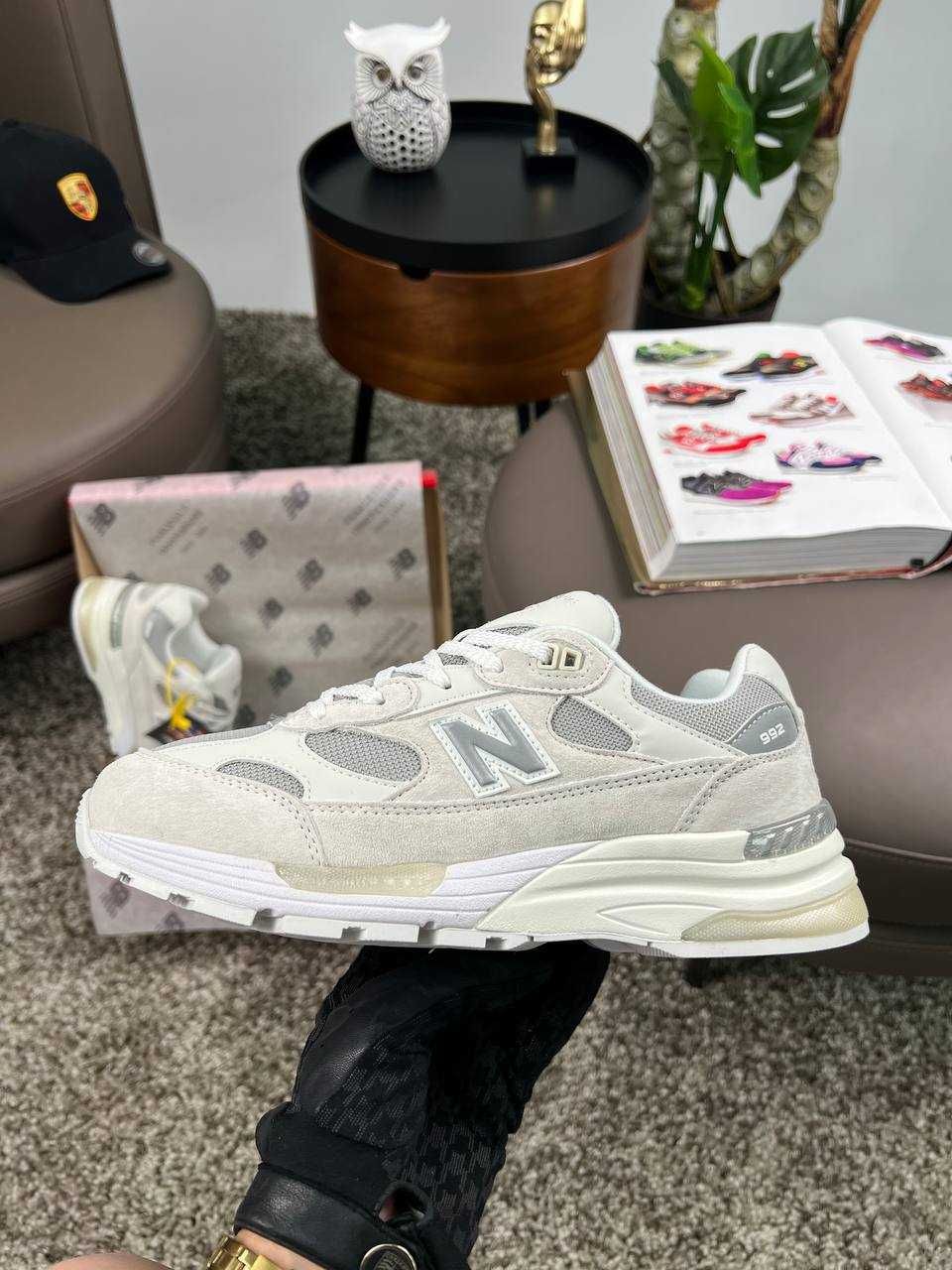 Чоловічі кросівки нью беланс New Balance 992 Light Grey [41-46]