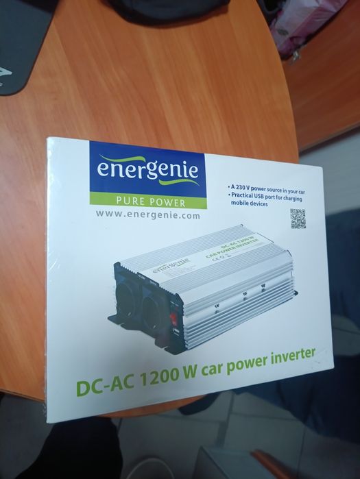 инвертор Energenie Pure Power DC-AC 1200 W.