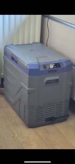 Arca refrigeradora/congeladora 12/24v 220v nova 40 Litros