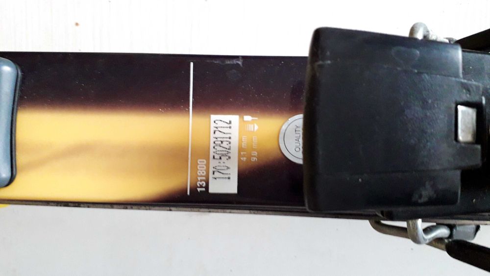 Лыжи ATOMIC, палки, ботинки Salomon, комбинезон