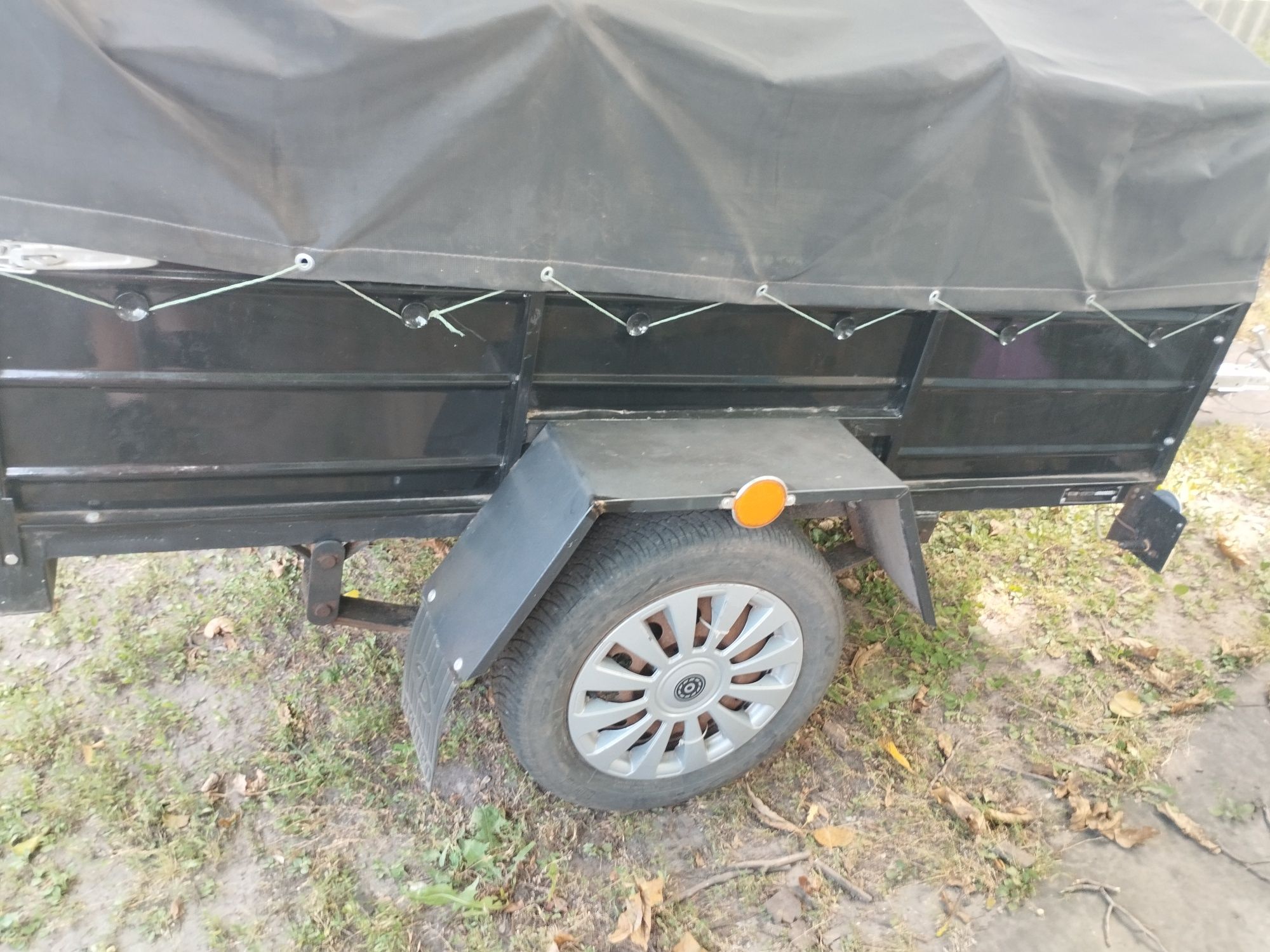 Автомобильный прицеп