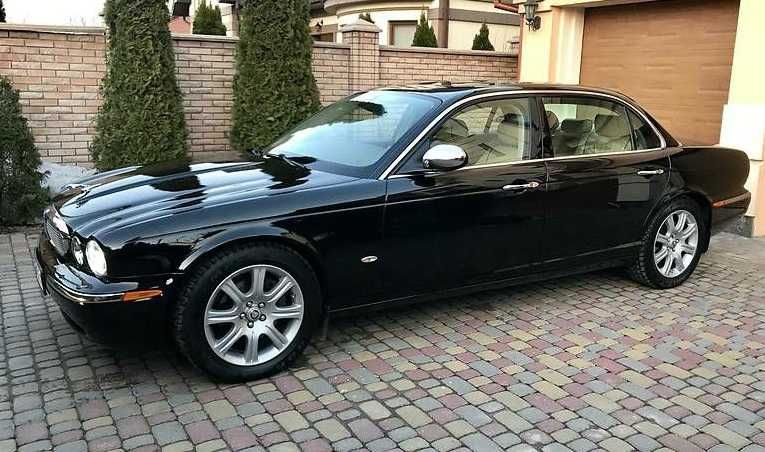 Оригинальные диски Jaguar XJ X350 X358 18" + летняя резина Pirelli