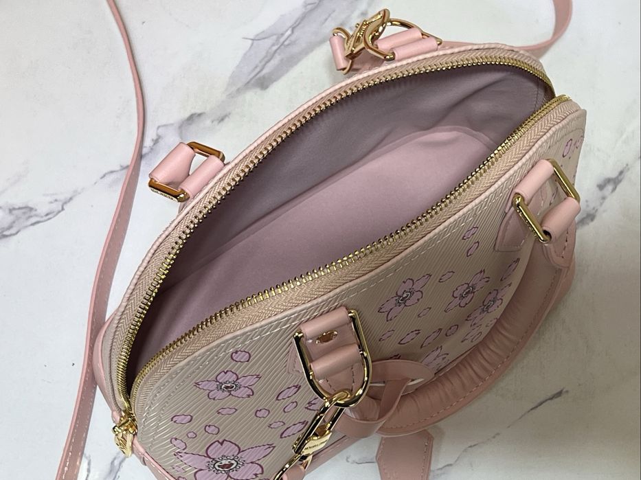 Сумка Takashi Murakami Sakura Louis Vuitton Alma Bridgе такаші муракам