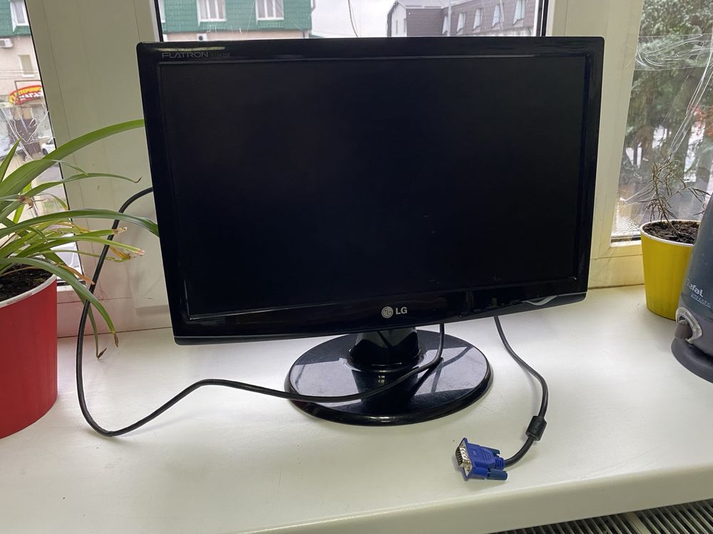 Монітор LG
