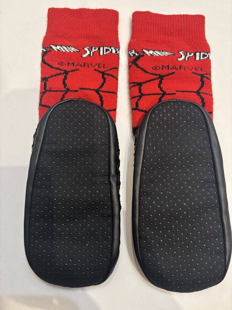 Kapcie skarpetki Spider Man
