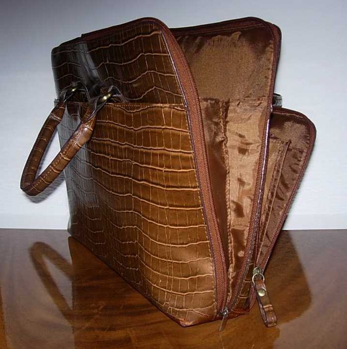 Брендовая сумка-портфель для ноутбука/ планшета