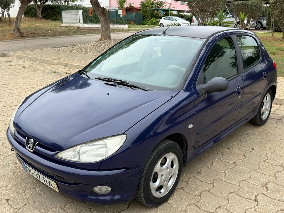 Peugeot 206 1.1i