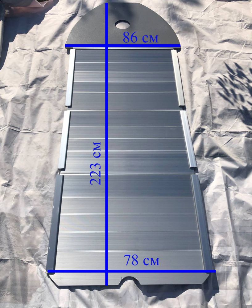 Алюминиевый жесткий настил для лодки, весла, насос.