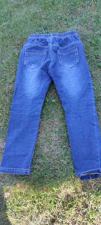 Spodnie jeans rozmiar 104