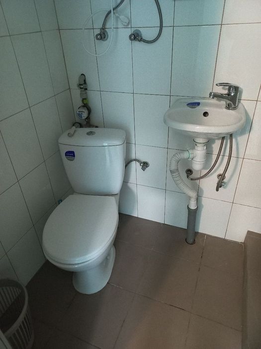 Оренда приміщення під салон/офіс на Виставці