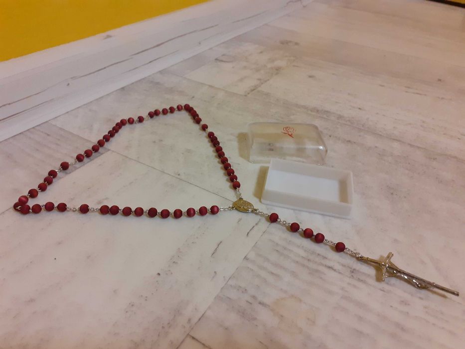 Różaniec z drzewa różanego 100% ok, komplet, opakowanie