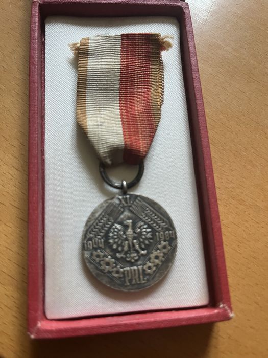 Sprzedam odznaczenie z 1939 roku
