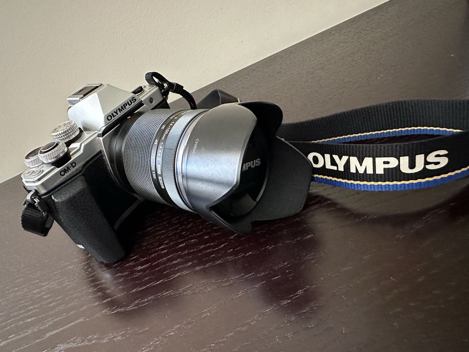 Olimpus E-M10 II