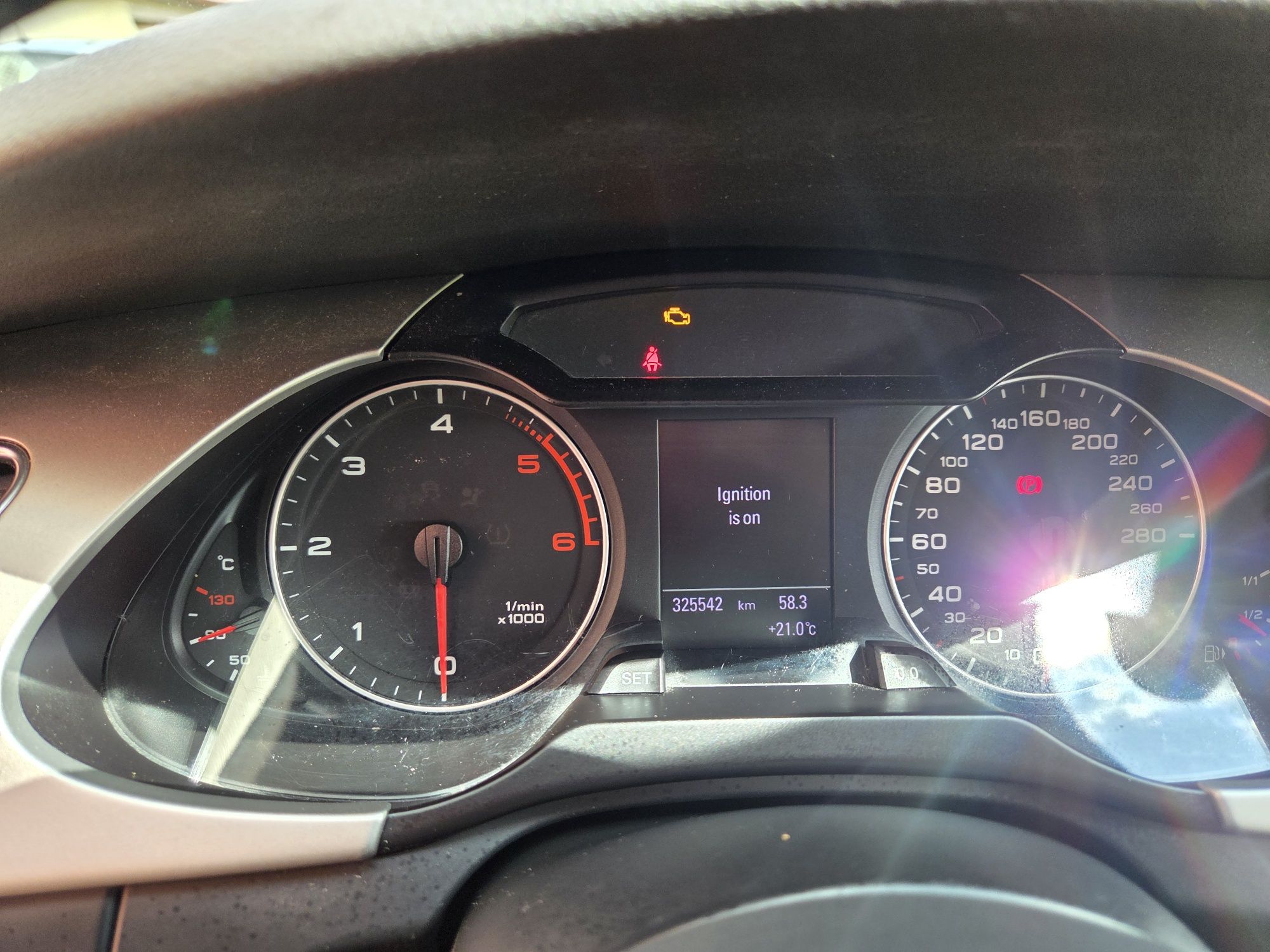 Audi A4 B8 2.0 210KM