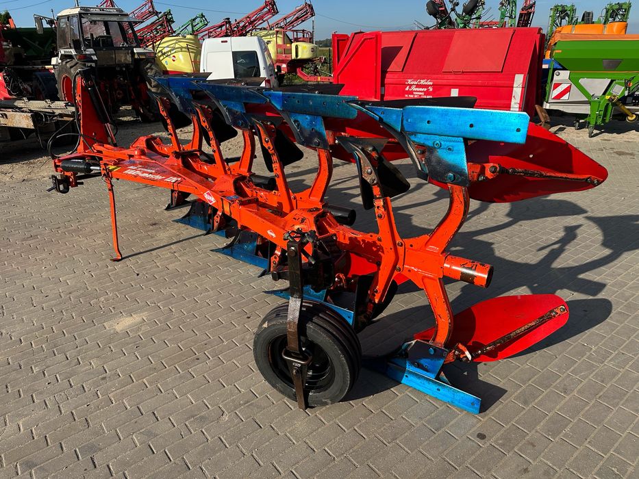 Pług 4 skibowy obrotowy Kuhn Vari Master 120 VARIO ramie do