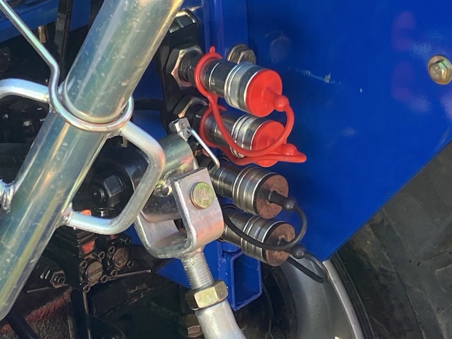 Tractor novo 30 com fresa 1,50 mts nova