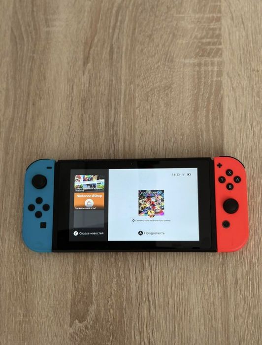 Nintendo Switch V2 / K€FІR / sd 128gb