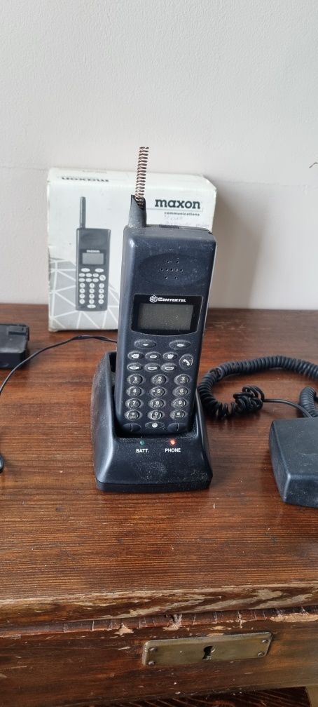 Telefon Centertel Maxon   dla kolekcjonerów