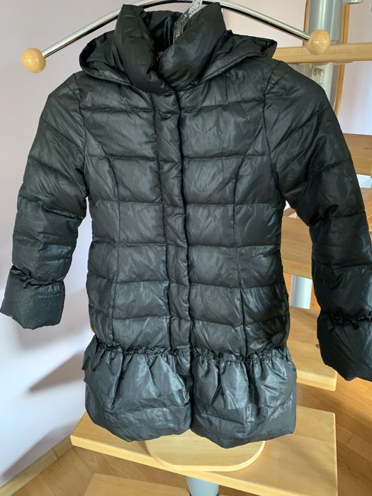 Sisley puchowy płaszczyk dla dziewczynki 140 cm