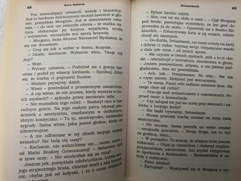 Zniewolenie - Nora Roberts