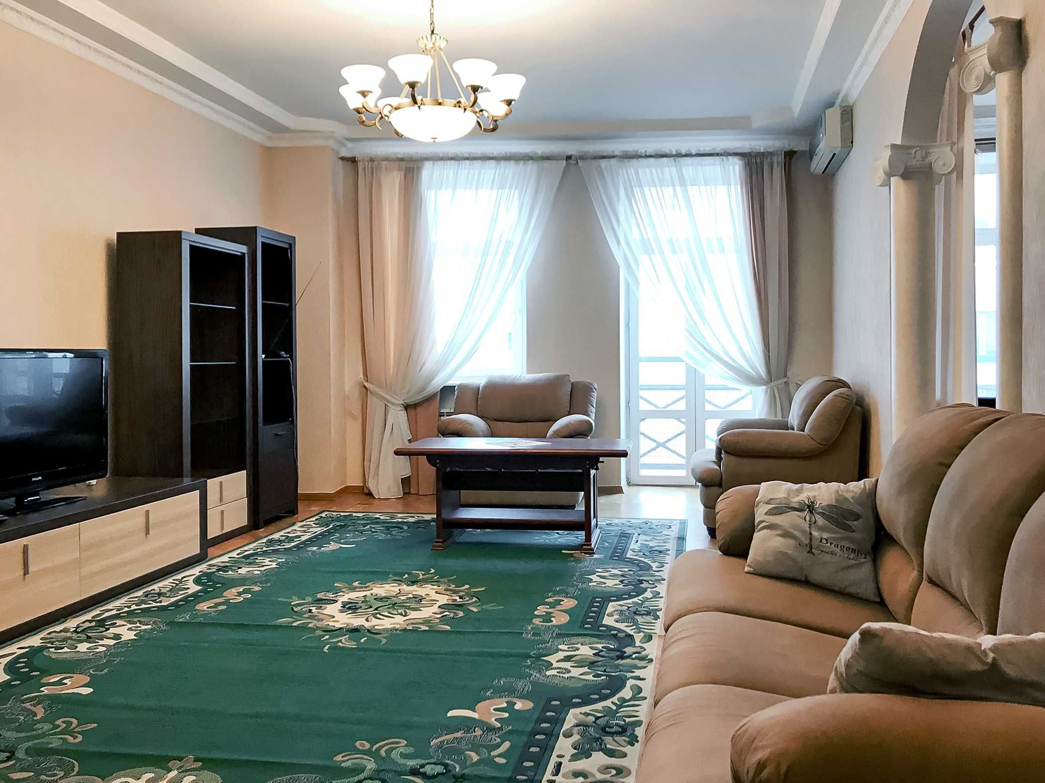 Оренда, Гусовського, 11/11, 3 кімн, 145м, ЖК «Введенський», Печерськ