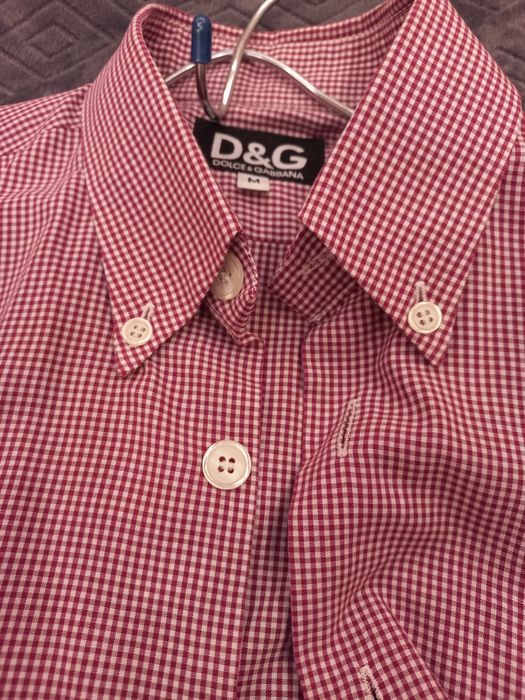 Сорочка в ідеальному стані,як нова.