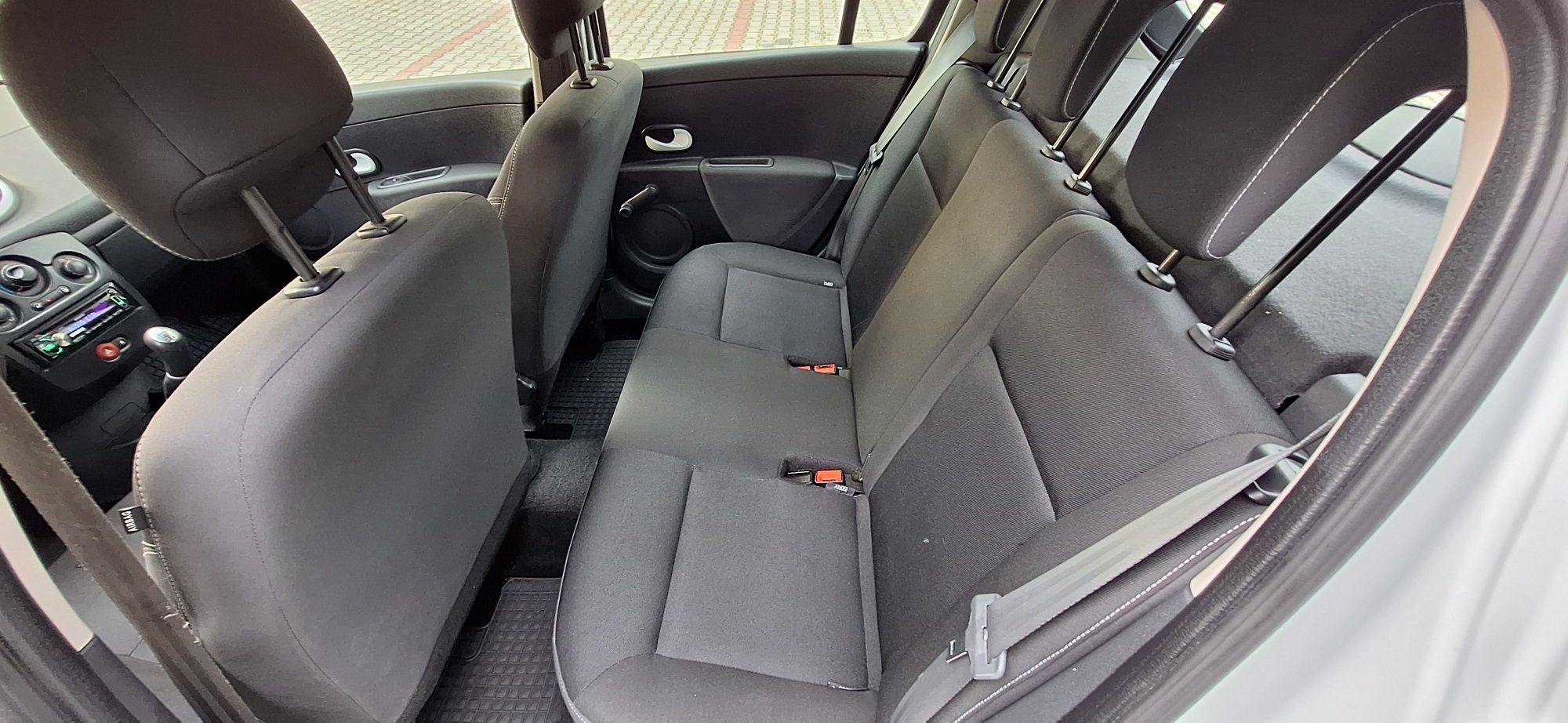 Renault Clio 1.2 benzyna 5 drzwi klima