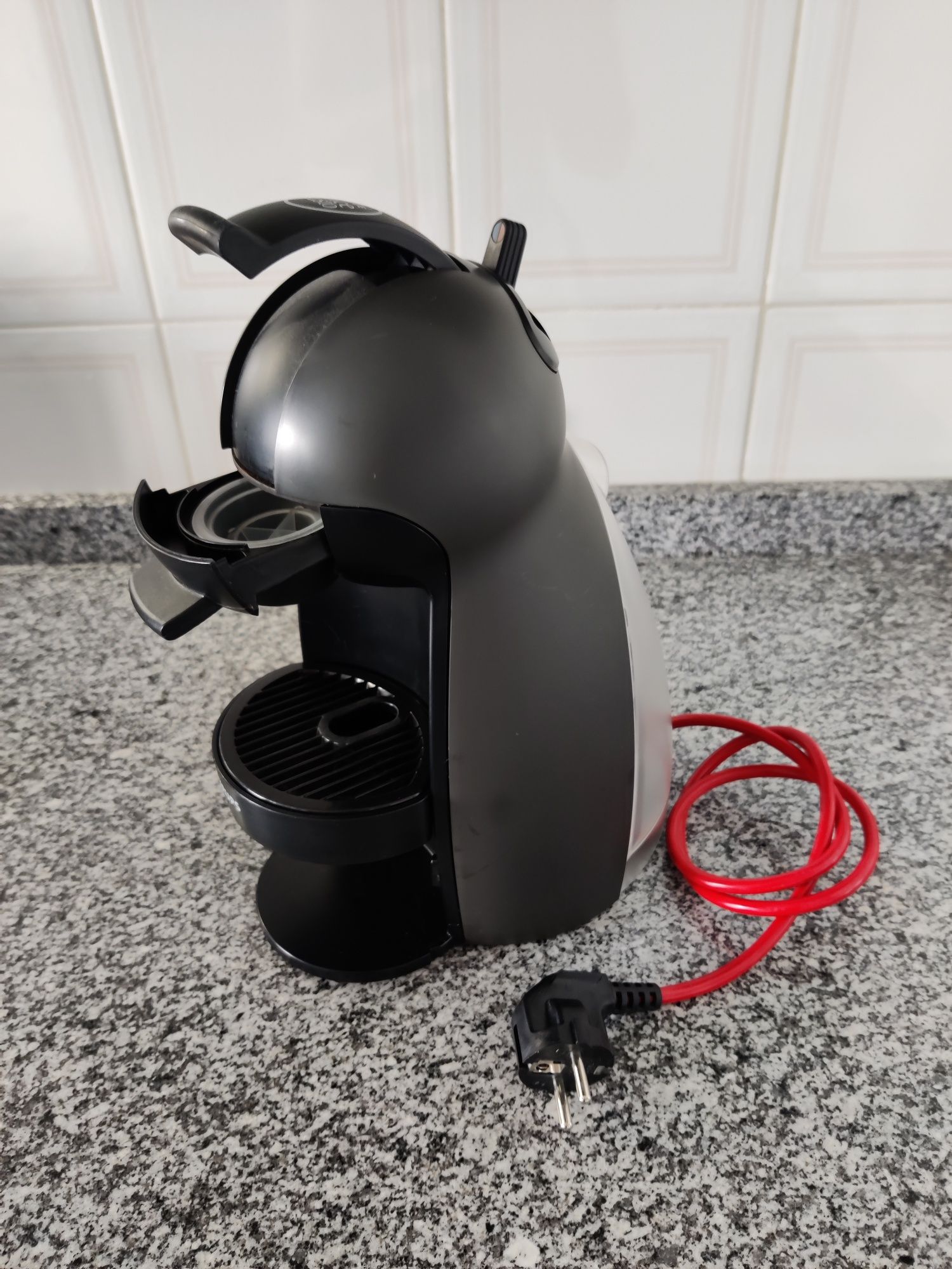 Máquina Café Nescafé Dolce Gusto Piccolo by Krups - Anthracite
