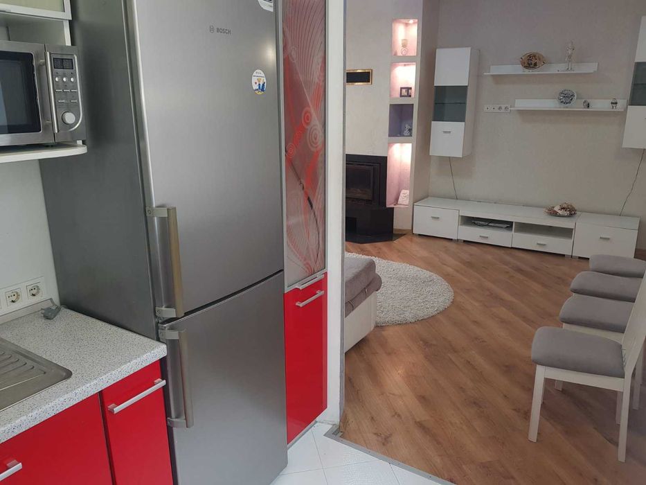 2-х кімнатна квартира , м. Кам'янка-Бузька,  ЦЕНТР