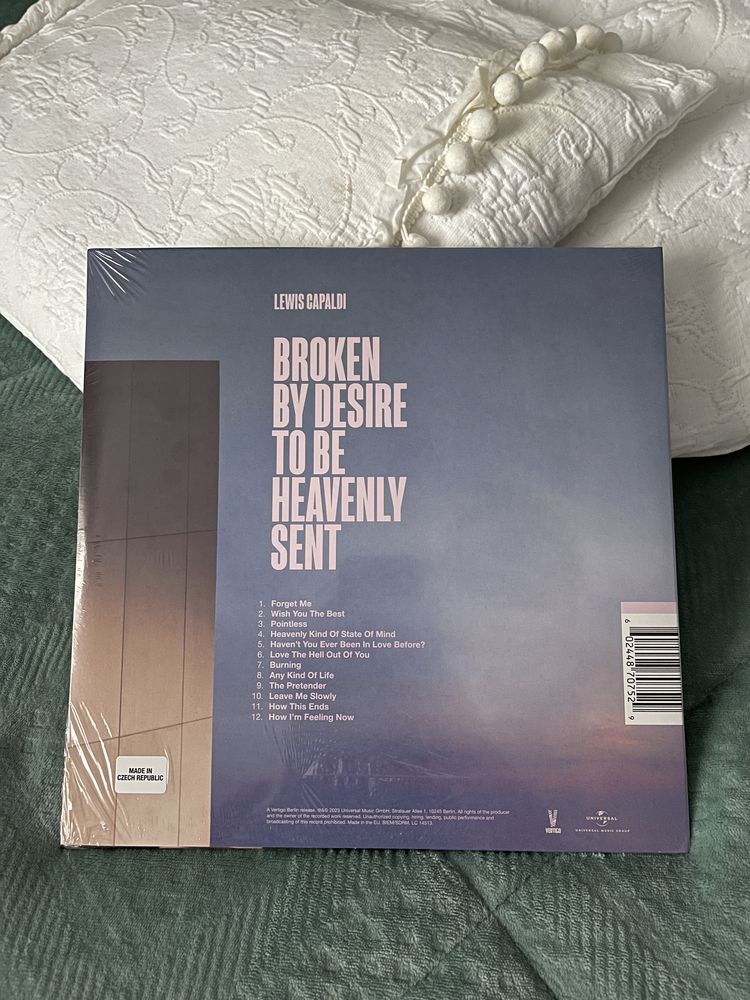 Lewis Capaldi vinil rosa exclusivo