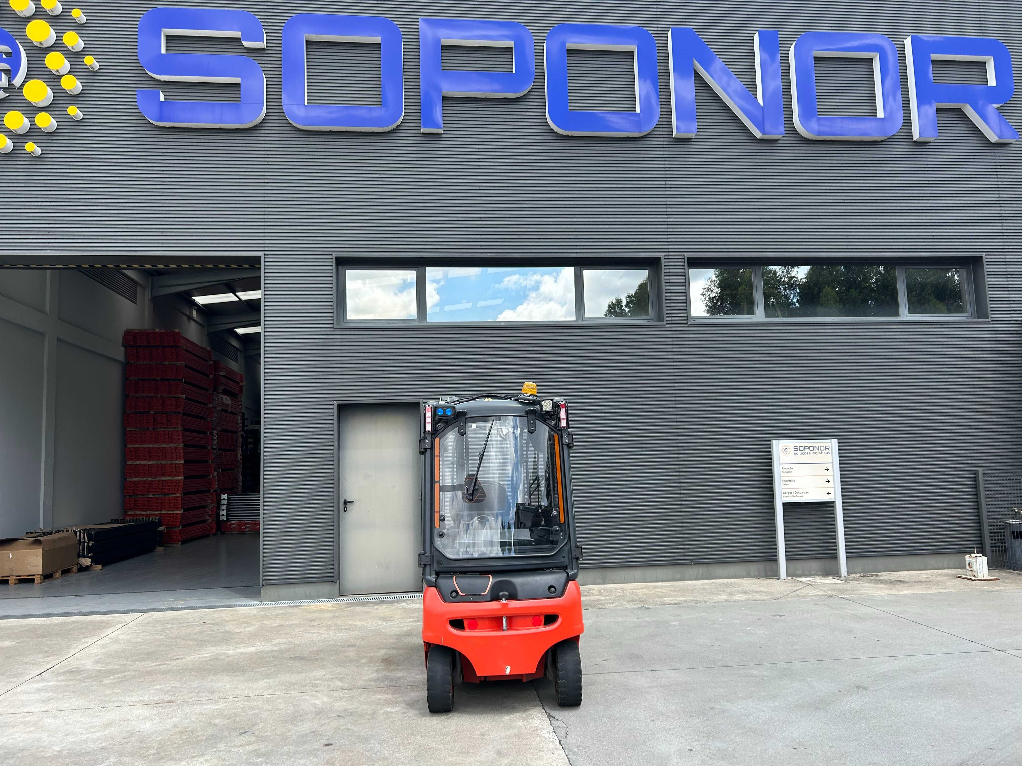 Empilhador Linde E16P-02 1600 Kgs Elétrico